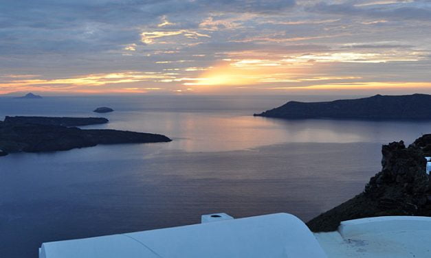 Five things you must do in Santorini