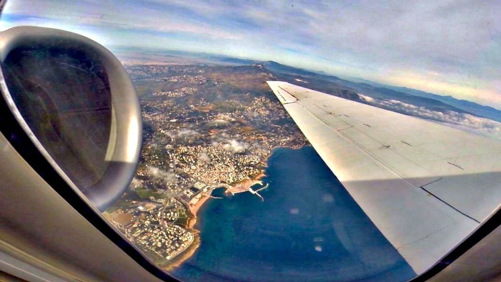 volo low cost Santorini vista dall'aereo