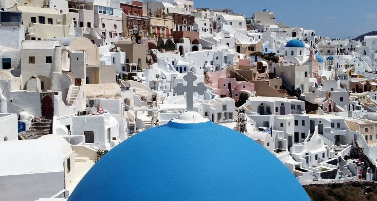 Santorini turismo 2020: La Grecia supera l’emergenza COVID 19 e apre le porte al turismo